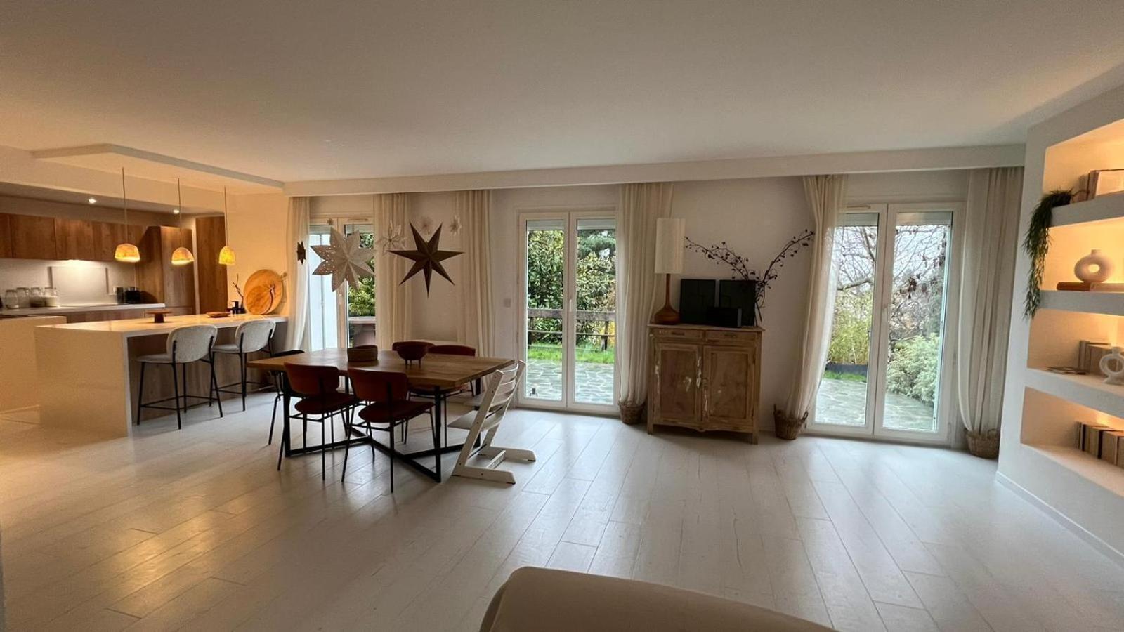 Maison Familiale, Belle Et Moderne Proche De Versailles Et Thoiry Maule Exterior photo